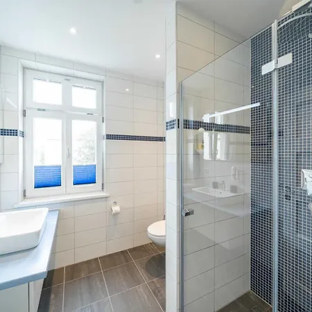 Welle Im Ostsee-domizil Sandburg Ostseebad Kühlungsborn